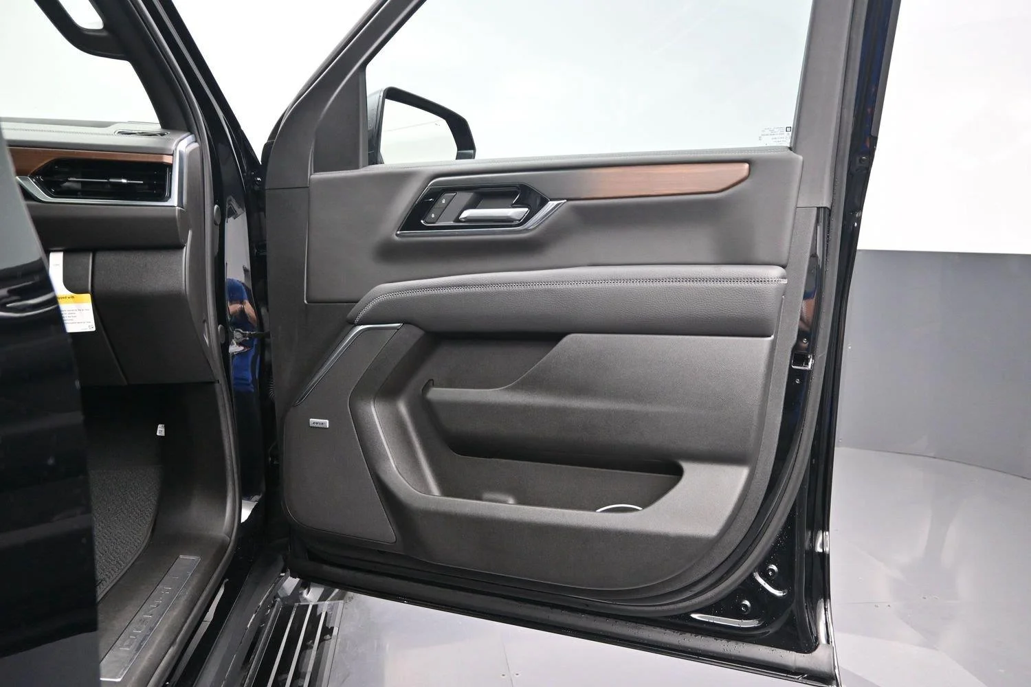 New 2026 Onyx Black GMC Denali image 9