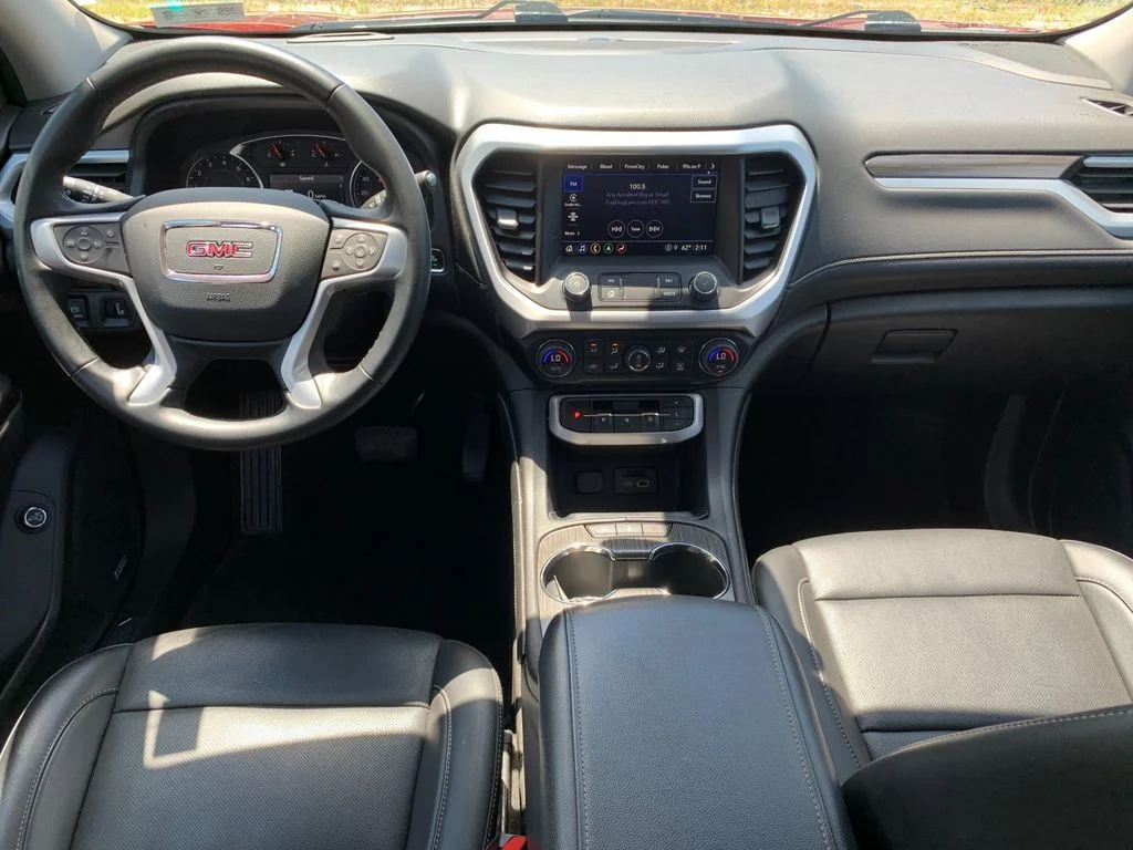 Used 2023 Red GMC SLT image 16