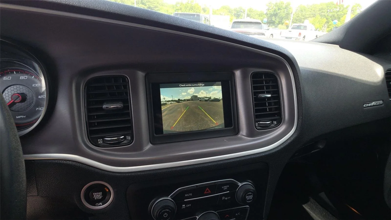 Used 2022 Granite Pearlcoat Dodge SXT image 19