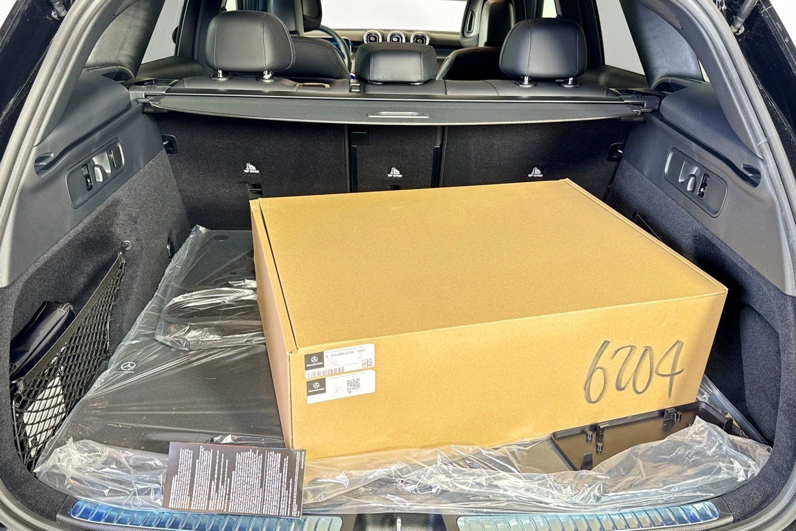 New 2026 Black Mercedes-Benz GLC 300 image 24
