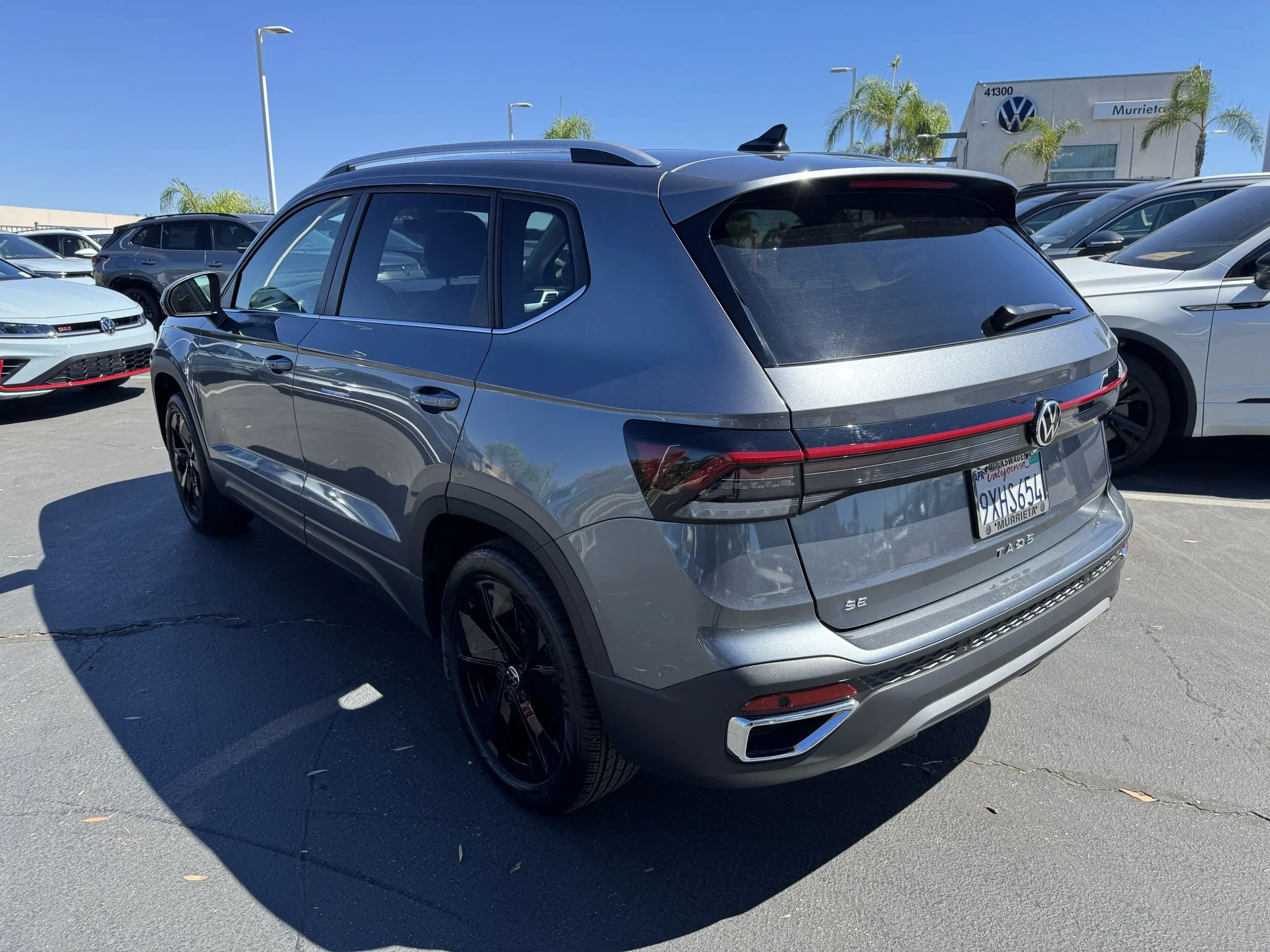 Used 2026 Platinum Gray Metallic Volkswagen SE image 6