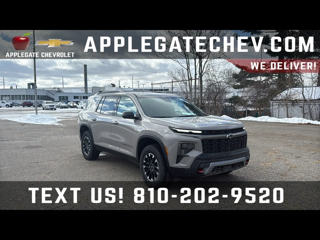 Sandstone Gray 2026 Chevrolet Traverse Z71 AWD SUV / Crossover Four-Wheel Drive