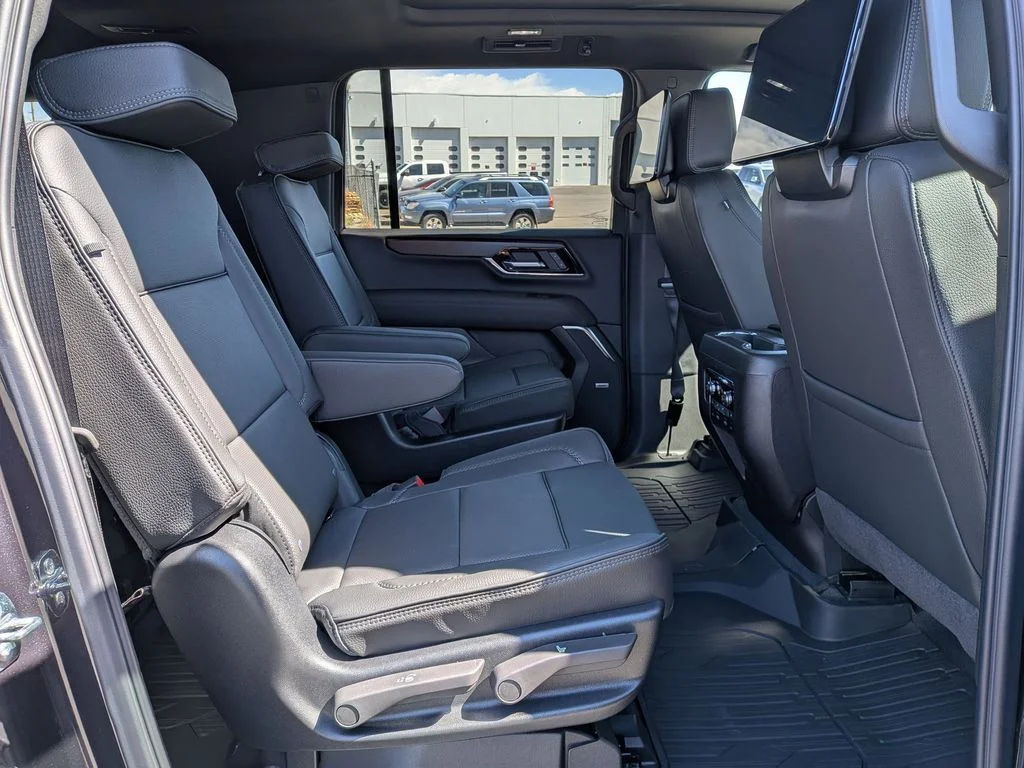 2026 GMC Yukon XL Denali - Photo 24