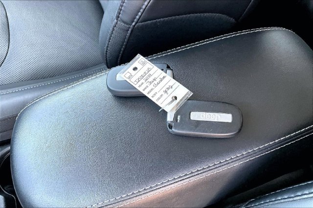 Used 2019 Black Jeep Limited image 10