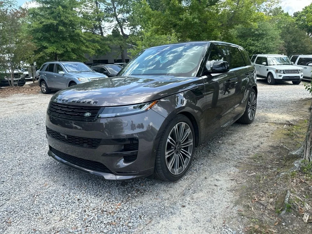 2024 Land Rover Range Rover Sport P400 MHEV SE Dynamic's photo