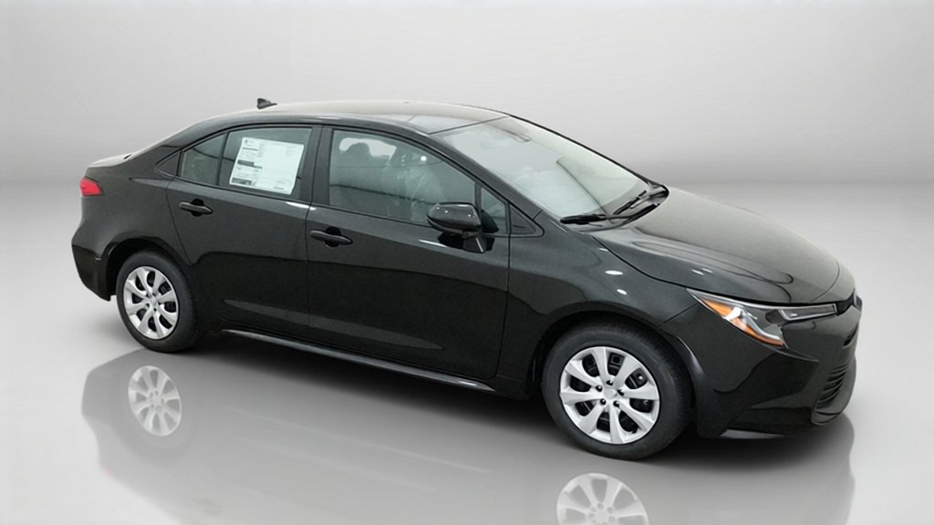 New 2027 Inked Toyota LE image 39