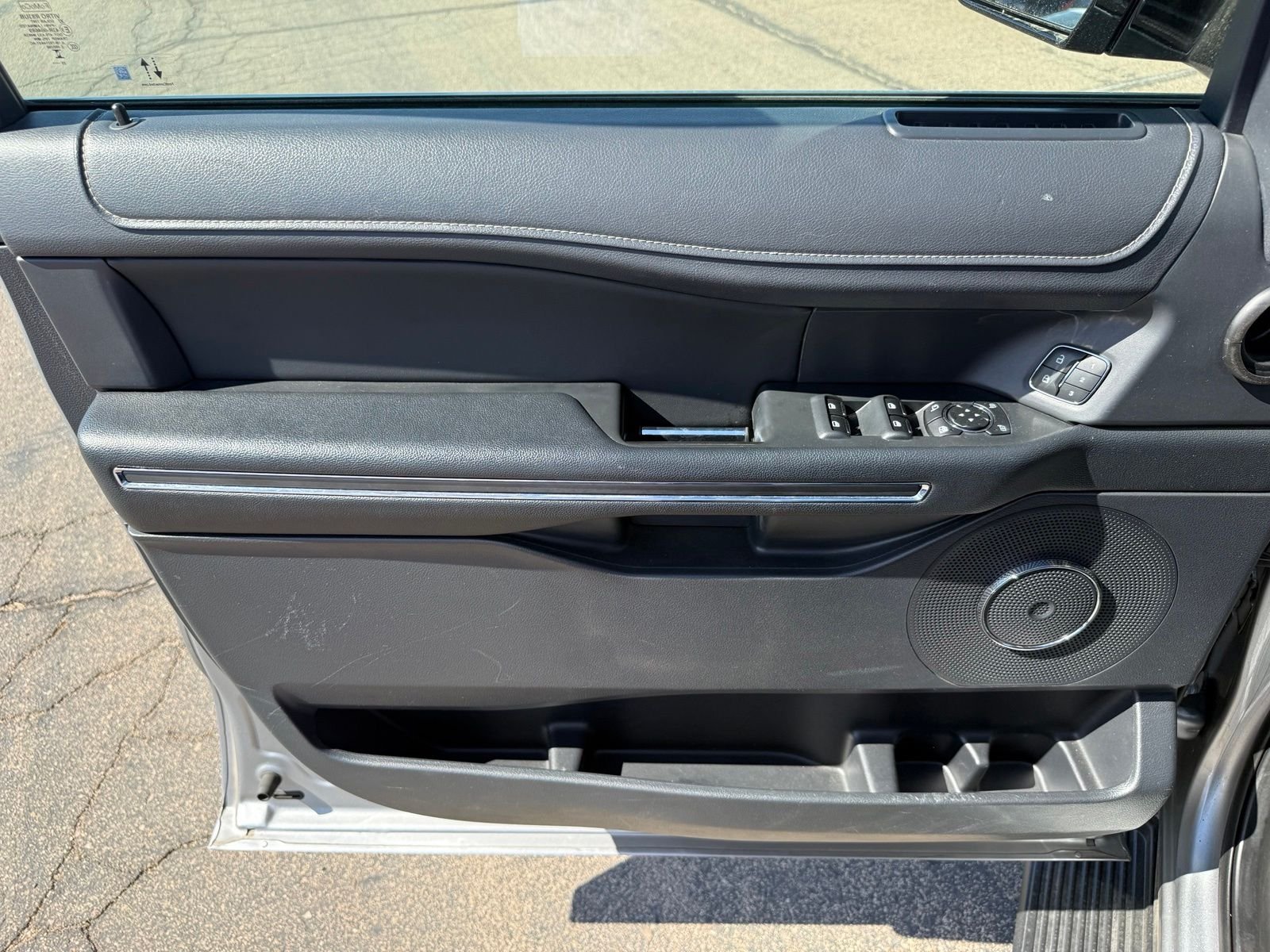 2024 Ford Expedition XLT - Photo 13