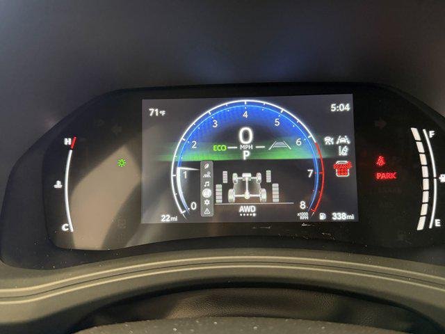 Certified Used 2026 WIND CHILL PEARL Toyota  image 33