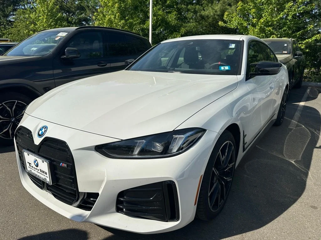Certified Used 2025 White BMW M50 image 2