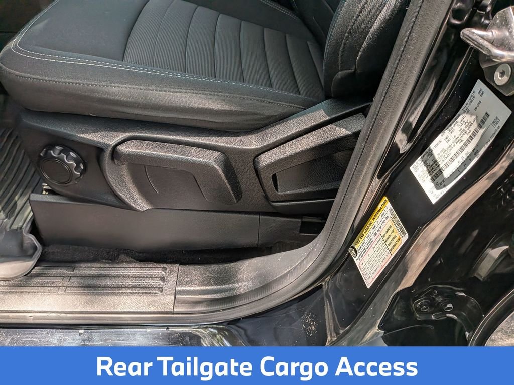 Used 2019 Black Ford XL image 17