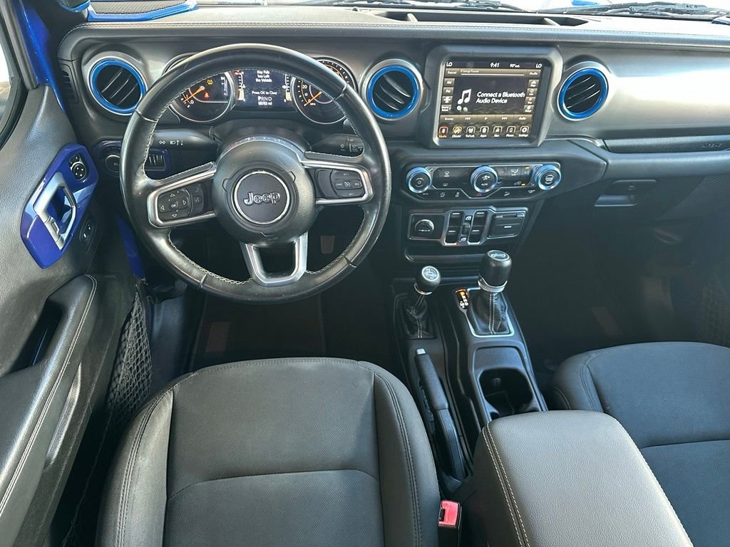 Used 2020 Blue Jeep Unlimited Sahara image 15