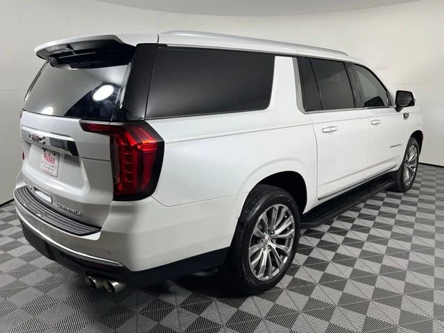 Used 2021 White GMC Denali image 7