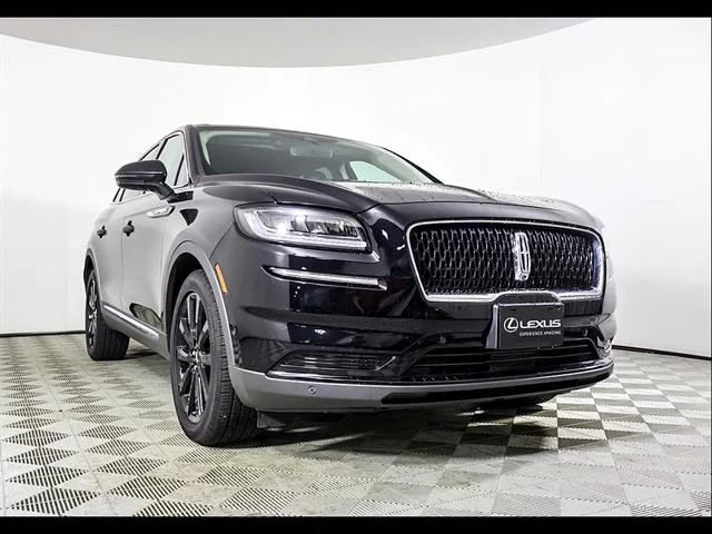 2022 Lincoln Nautilus Reserve AWD's photo