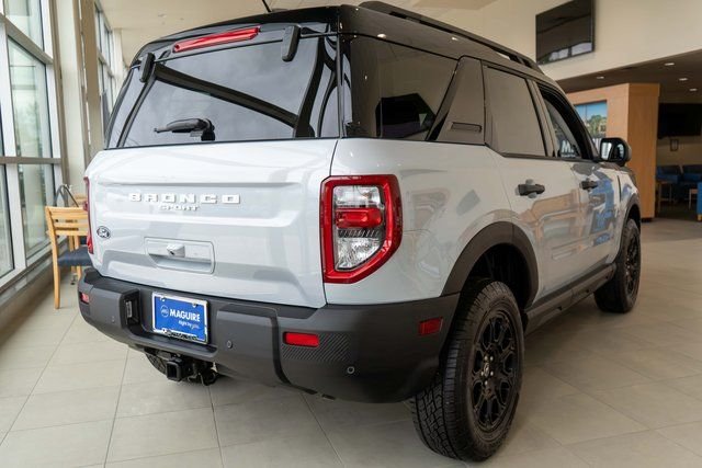 New 2026 White Metallic Ford Badlands® image 4