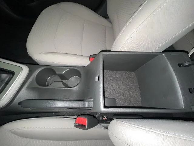 Used 2020 Silver Hyundai SE image 20