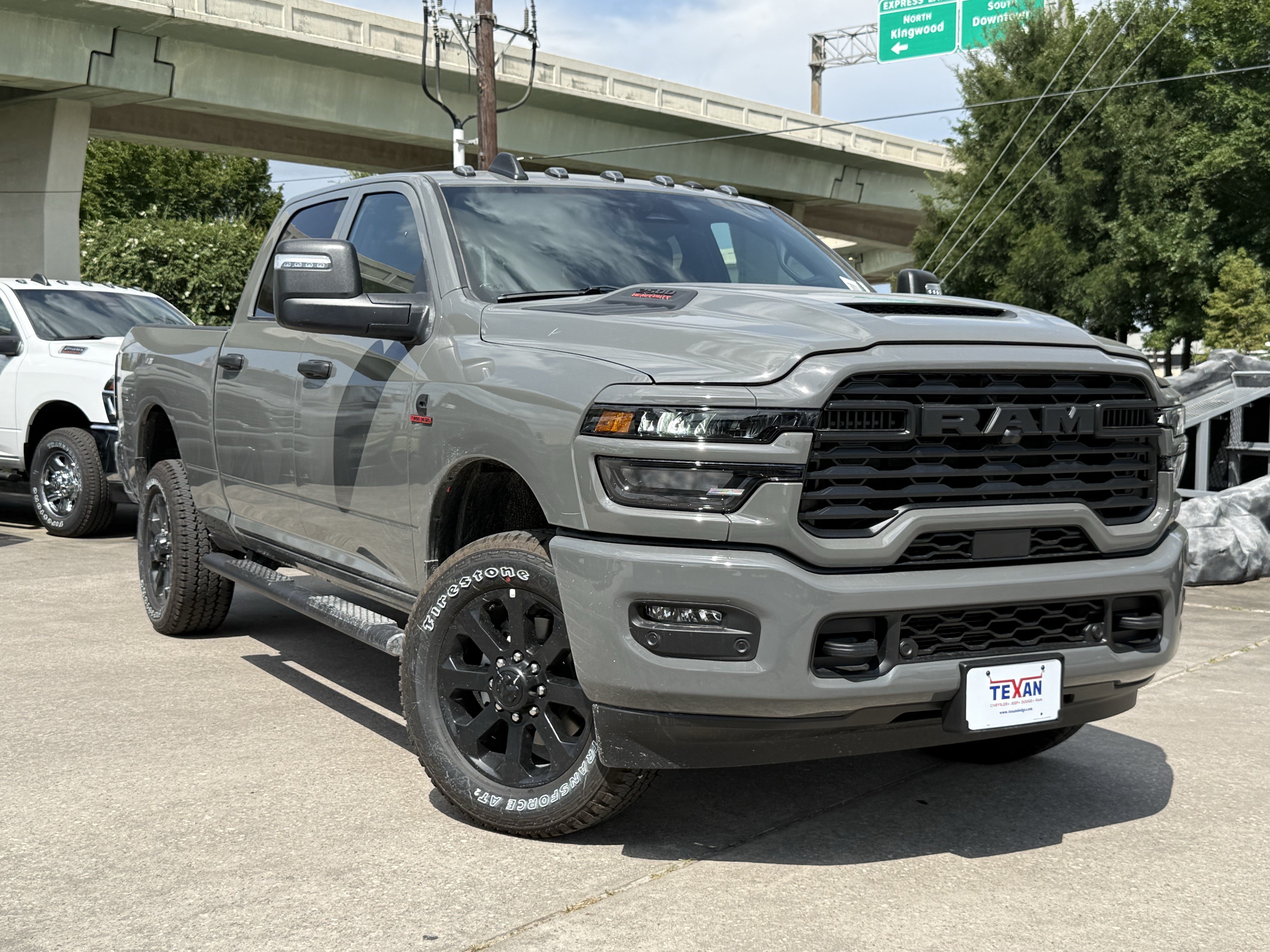New 2026 Ceramic Gray Clear-Coat Exterior Paint RAM Black Express image 2