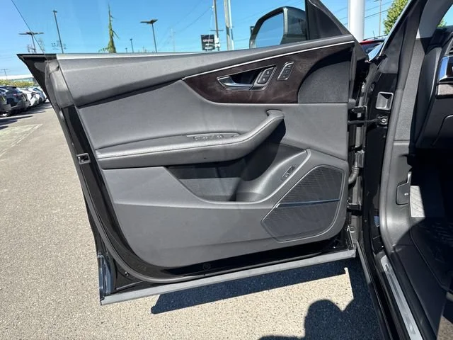 2023 Audi Q8 Premium Plus - Photo 15