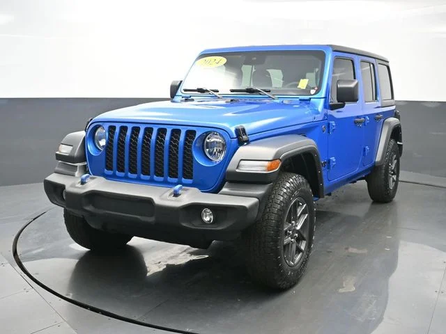 2024 Jeep Wrangler Sport S's photo