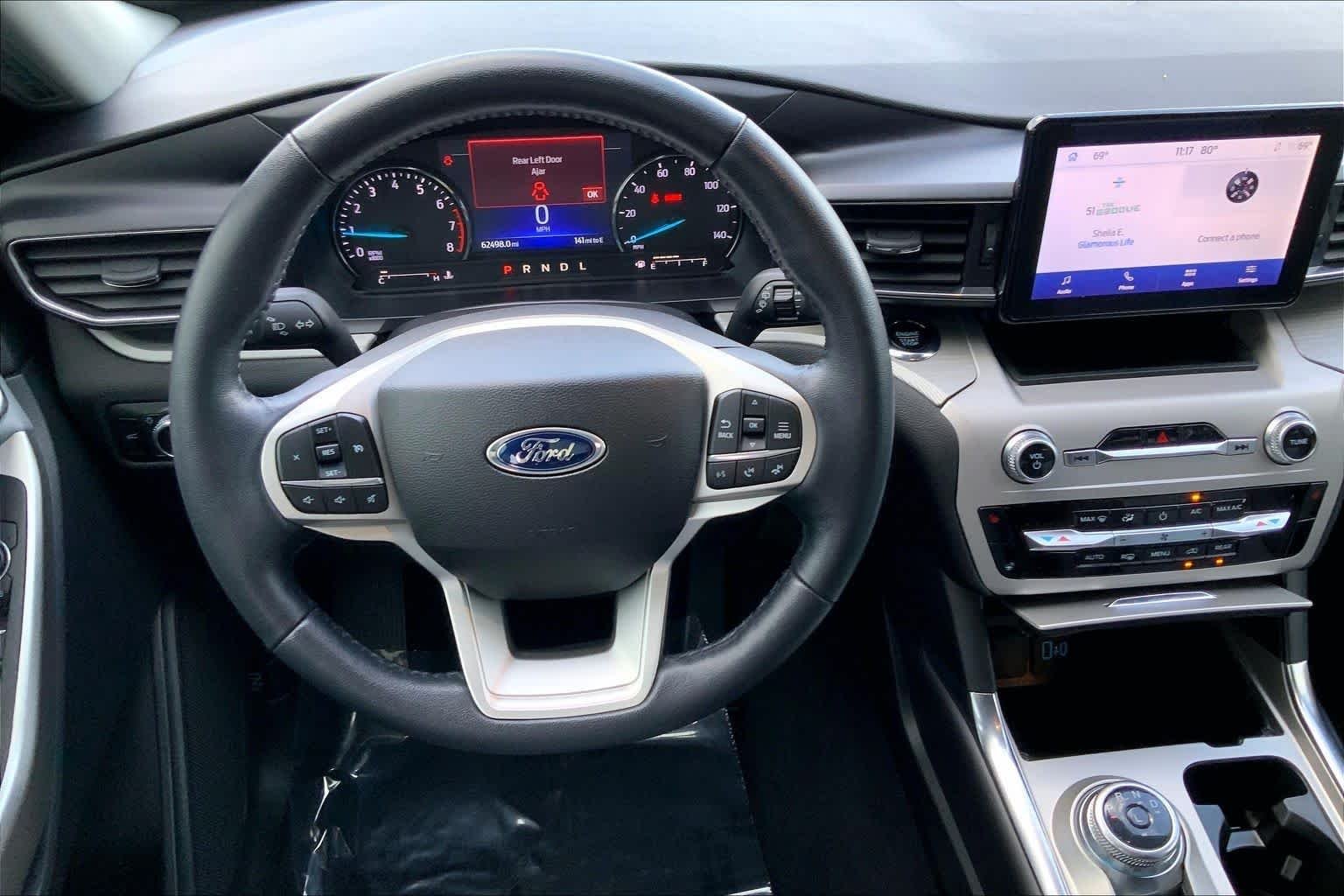 Used 2023 Agate Black Metallic Ford XLT image 6