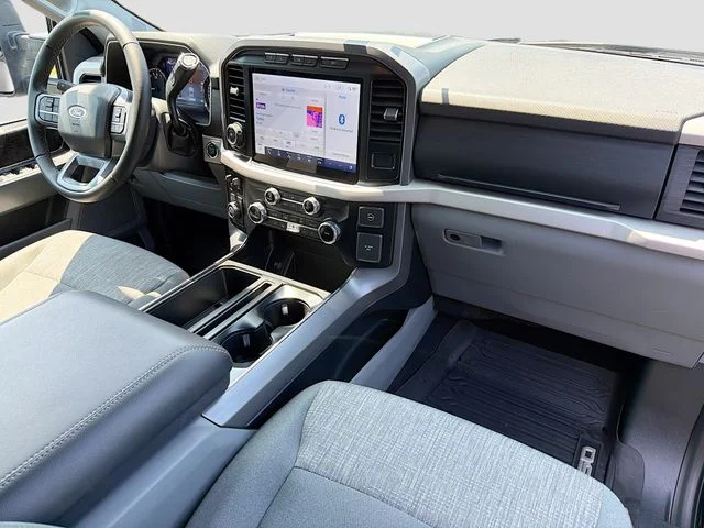 Used 2023 Blue Ford XLT image 28