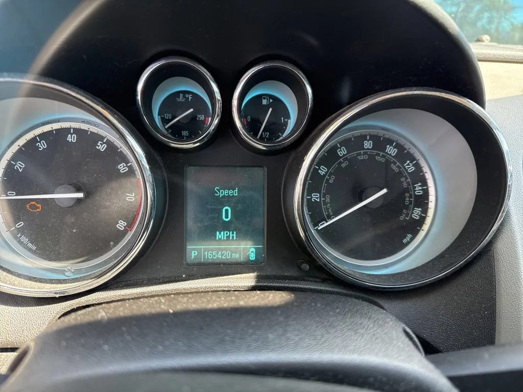 Used 2015 DARK SAPPHIRE BLUE METALLIC Buick  image 11