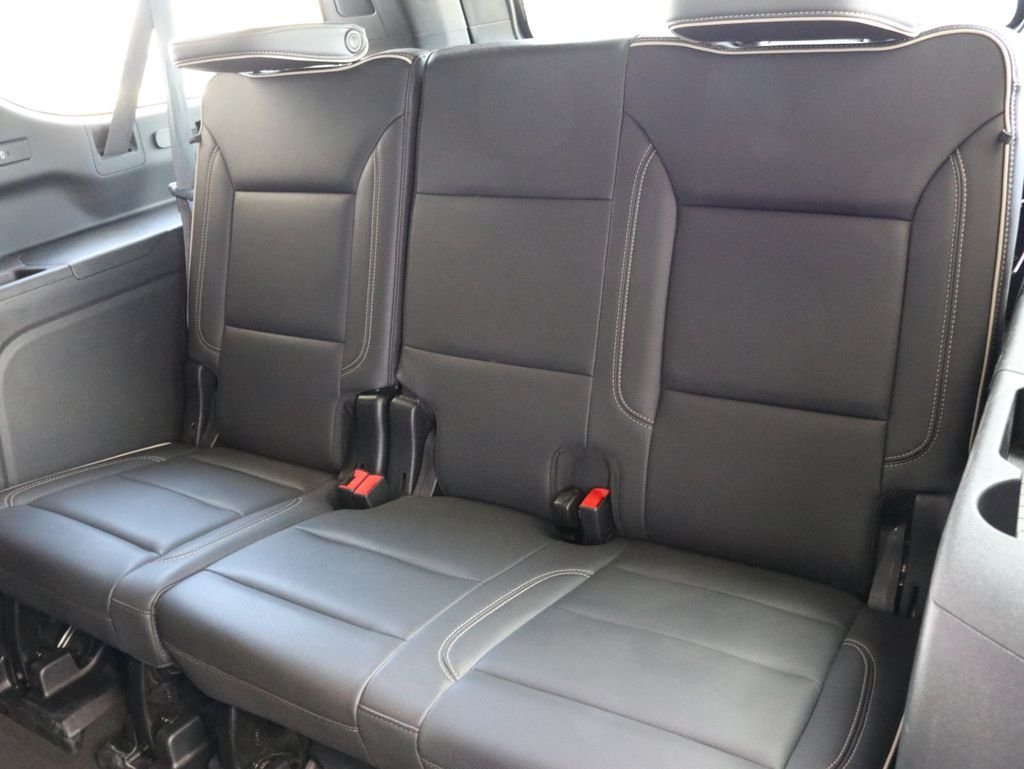Used 2024 Black GMC SLT image 18