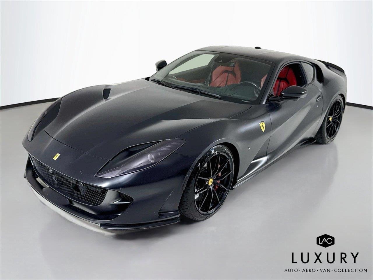 2020 Ferrari 812 Superfast | Factory Matte | Carbon Driver Zone