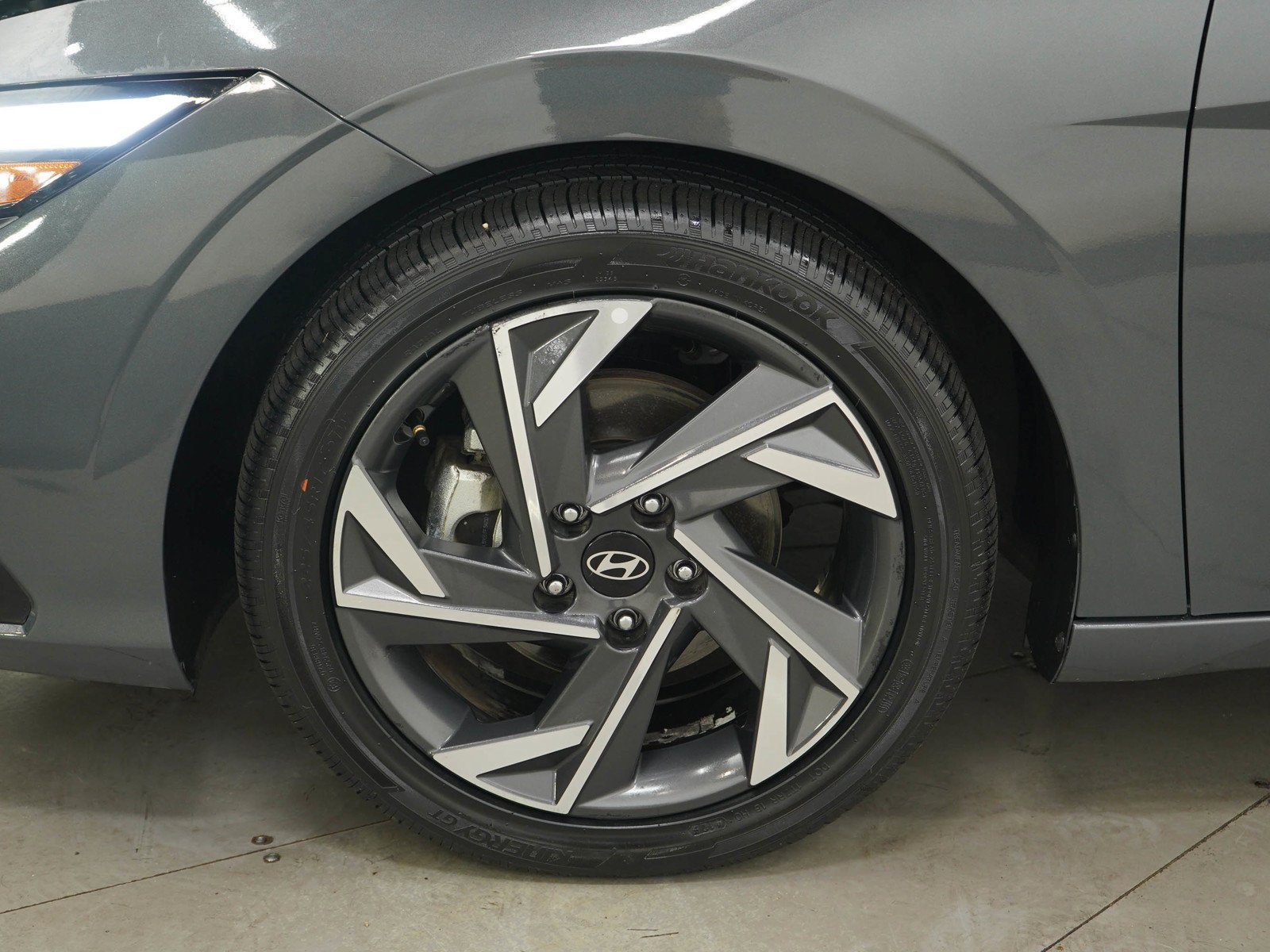 Used 2025 Ecotronic Gray Hyundai Sel Convenience image 28