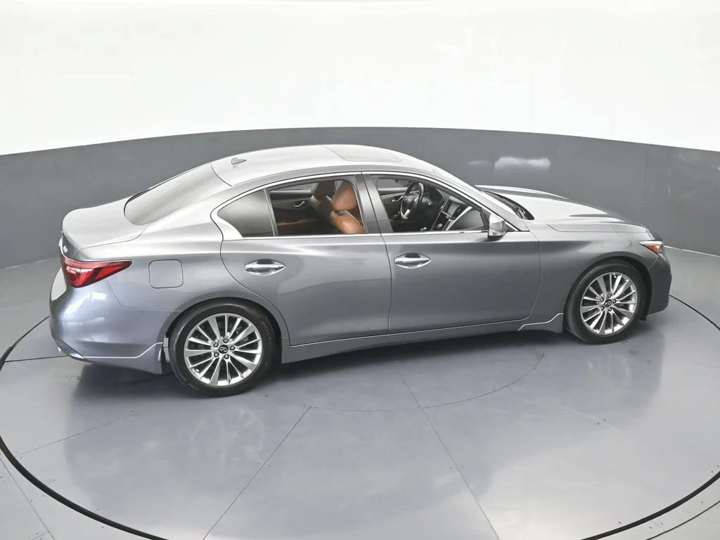 Used 2024 Graphite Shadow INFINITI LUXE image 61