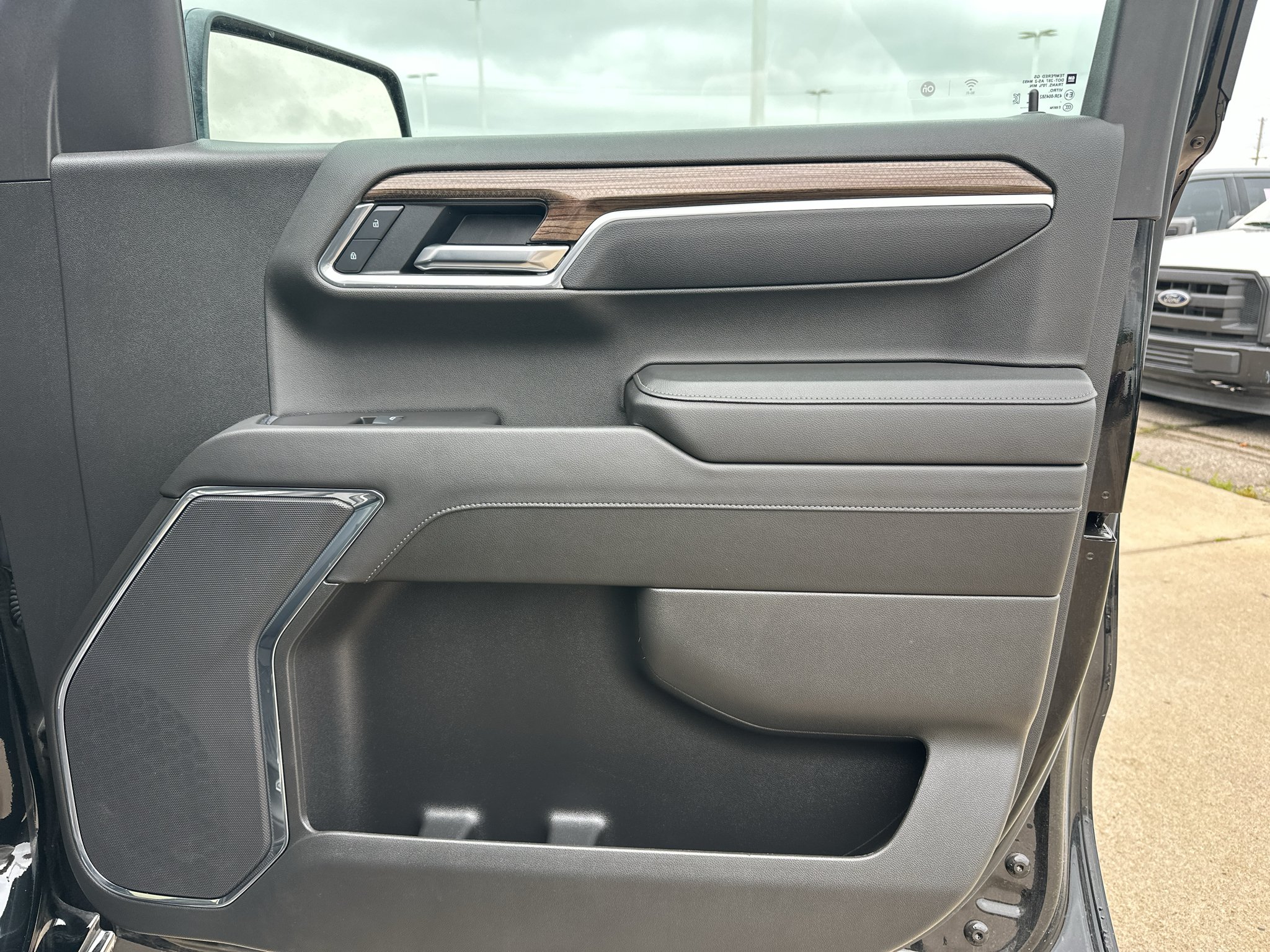 Used 2025 Black Chevrolet LT Trail Boss image 33