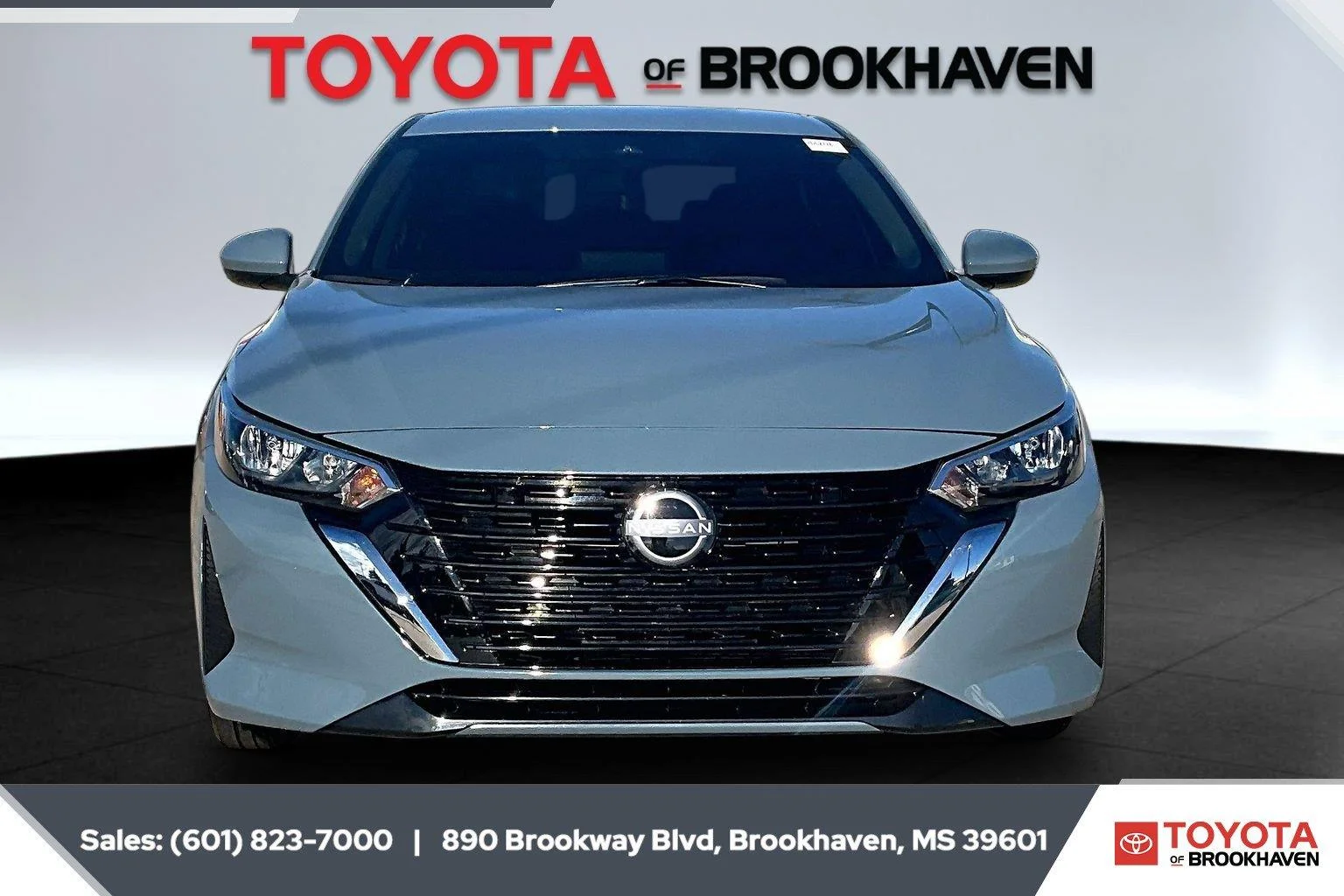 Used 2025 Atlantic Gray Metallic Nissan SV image 3
