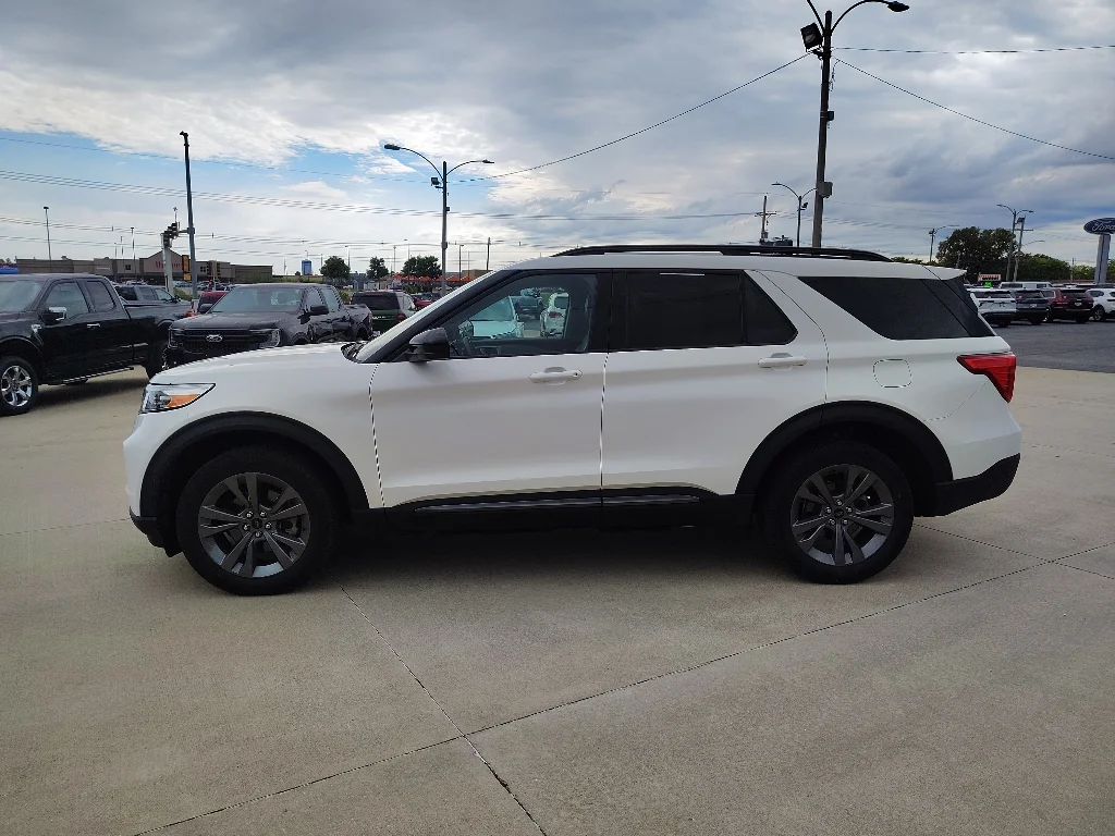 Used 2024 Star White Ford XLT image 6