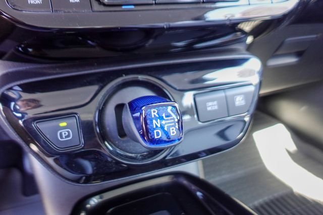 Used 2022 Beige Toyota XLE image 25