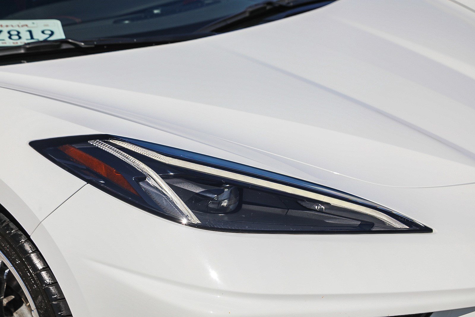 Used 2022 Arctic White Chevrolet Stingray image 7