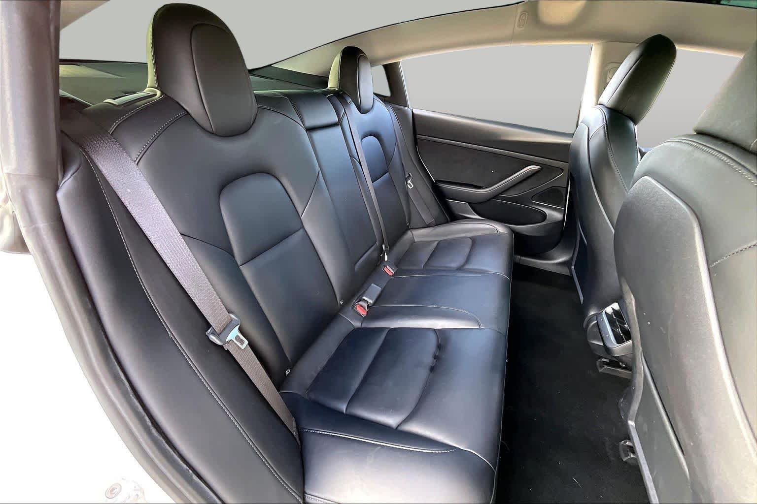 Used 2020 Pearl White Multi-Coat Tesla Standard Range image 16