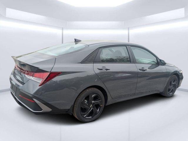 New 2026 Gray Hyundai SEL Sport image 3