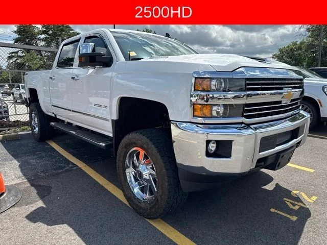 Used 2019 Summit White Chevrolet 4WD Crew Cab 153.7" LTZ image 5