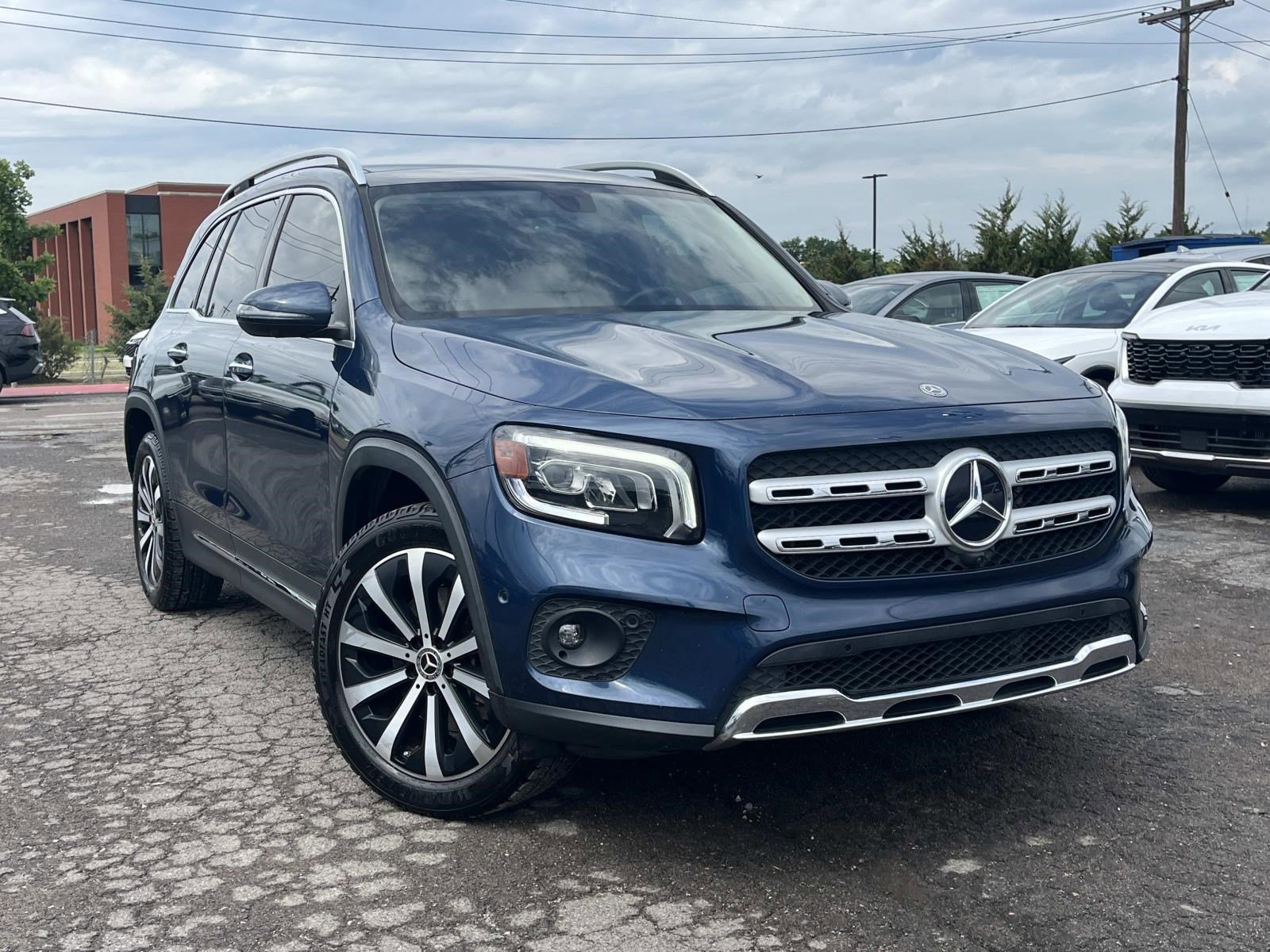 2020 Mercedes-Benz GLB GLB250's photo