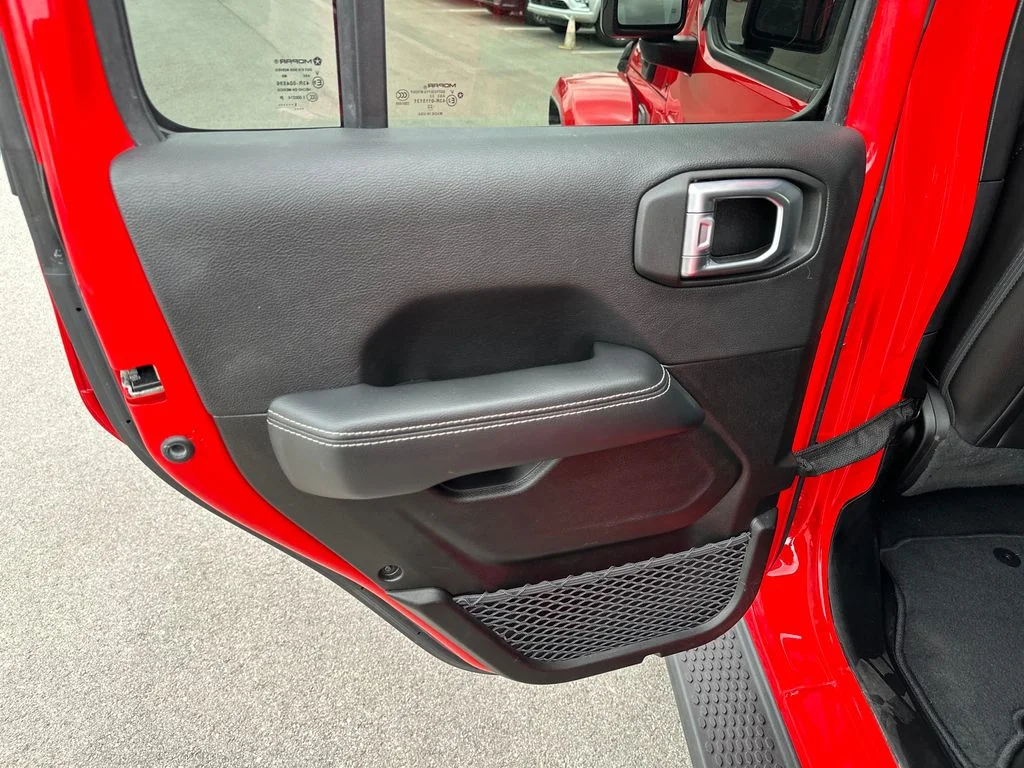 Used 2022 Red Jeep Unlimited Sahara 4xe image 31