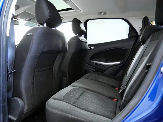 Used 2019 Blue Ford SE image 13