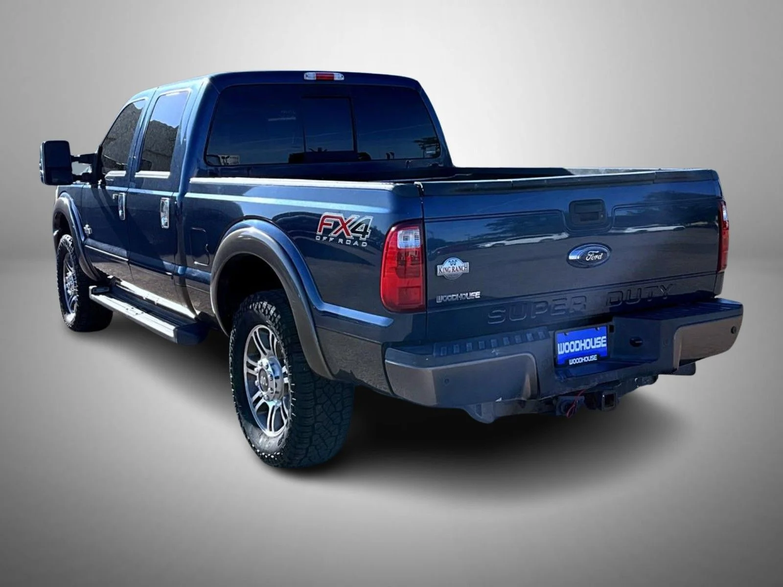 Used 2016 Blue Ford King Ranch image 7
