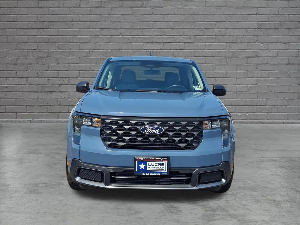 Used 2025 Gray Ford XLT image 4