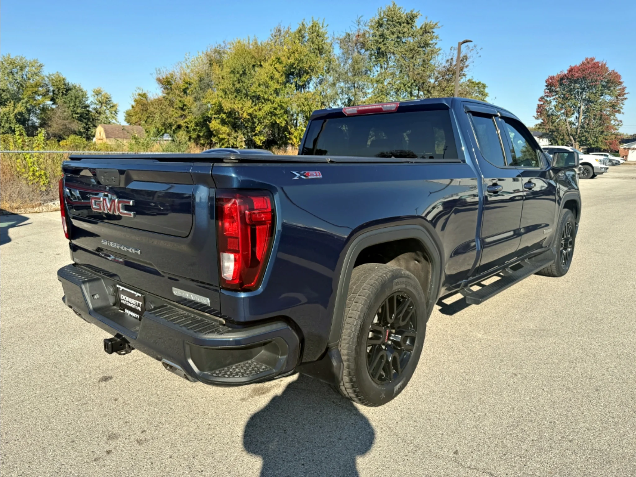 Used 2022 Pacific Blue Metallic GMC Elevation image 24