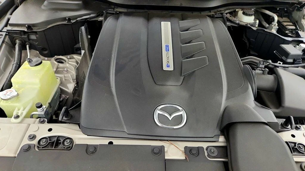 Used 2024 Platinum Quartz Mazda Preferred AWD image 28