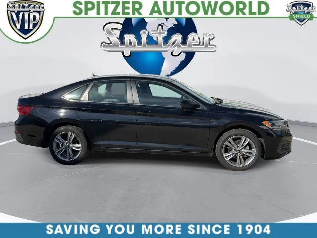 Certified Used 2024  Volkswagen 1.5T SE image 16