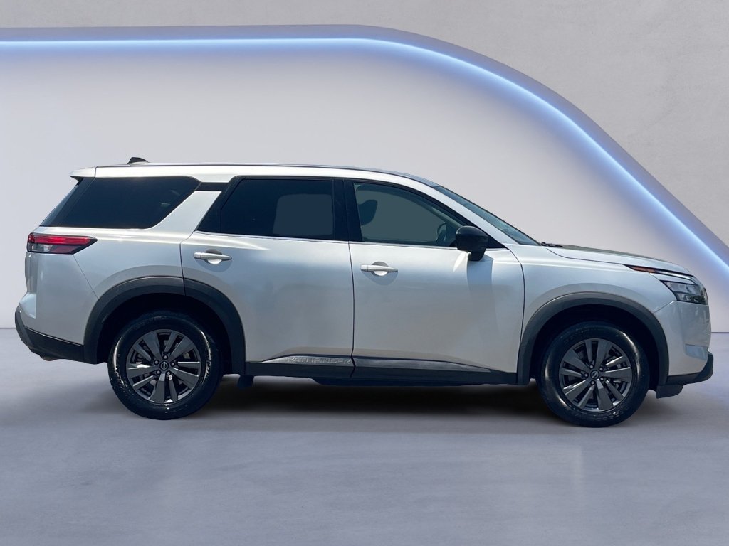 Used 2023 Brilliant Silver Metallic Nissan S image 18