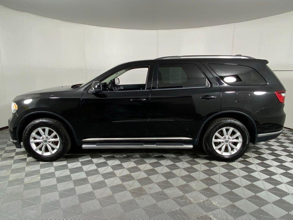 Used 2019 Black Clearcoat Dodge SXT Plus image 7