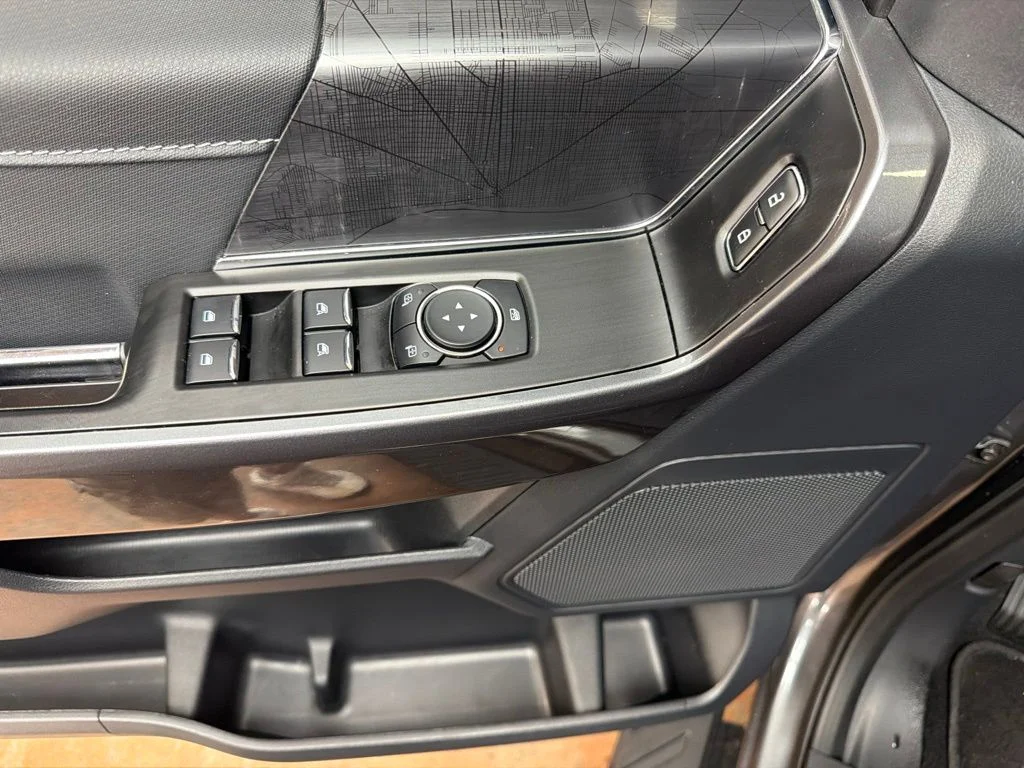 Used 2023 Gray Ford XLT image 22