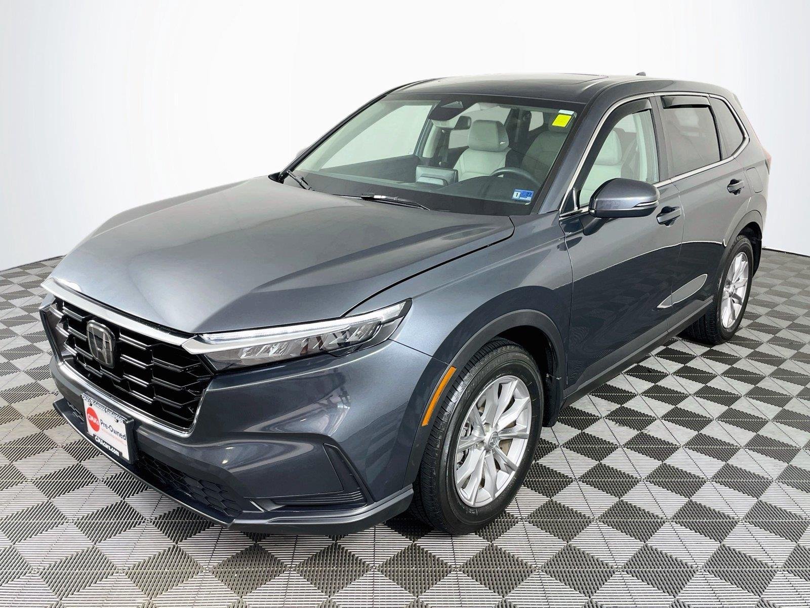 Used 2025 Meteorite Gray Metallic Honda EX image 3