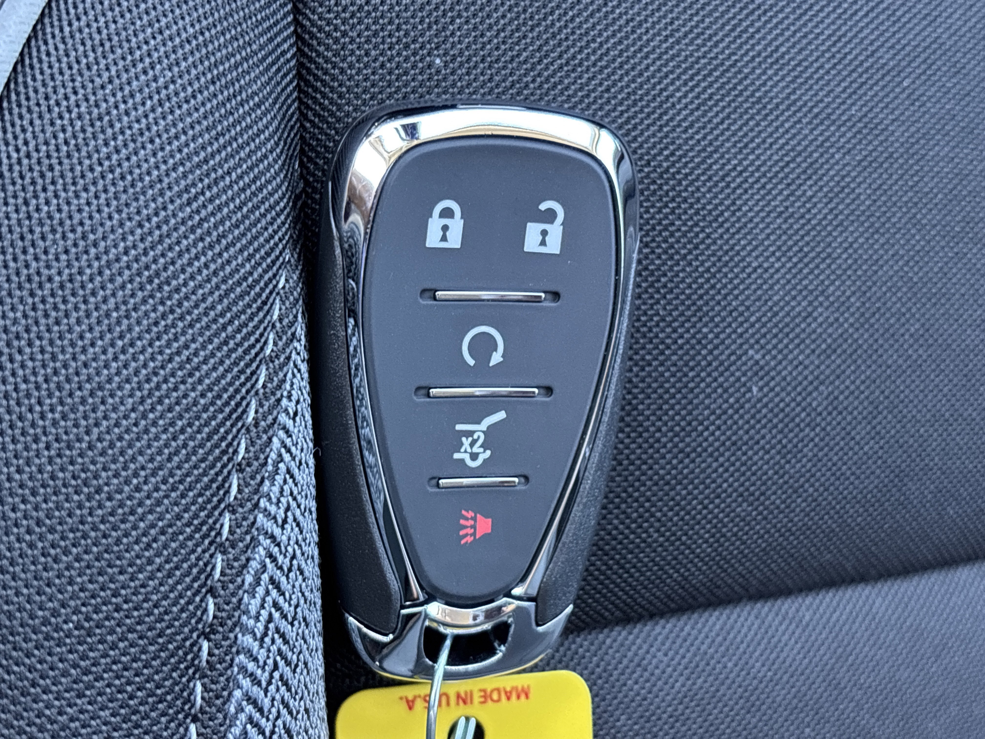 New 2026 Mosaic Black Metallic Chevrolet LT image 39